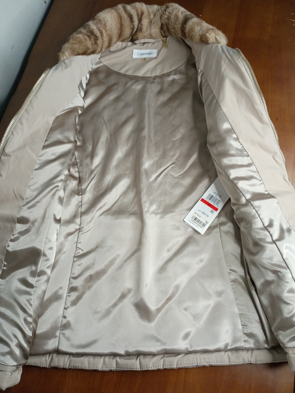 Calvin Klein Quilted Faux-Fur Collar Puffer Vest - Beige - Picture 6 of 12